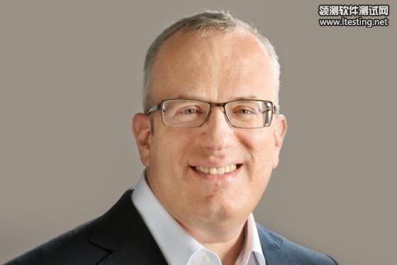 由于曾支持反同性婚姻，Mozilla CEO布倫丹·艾克(Brendan Eich)被迫辭職